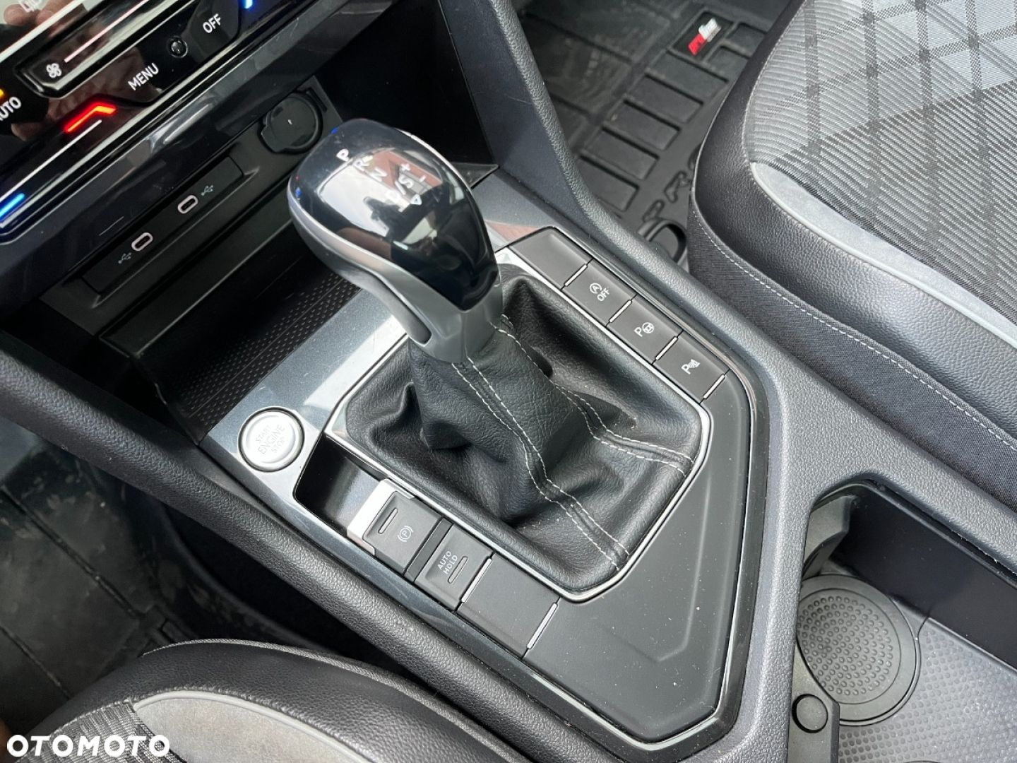Volkswagen Tiguan 2.0 TDI SCR DSG R-Line - 20