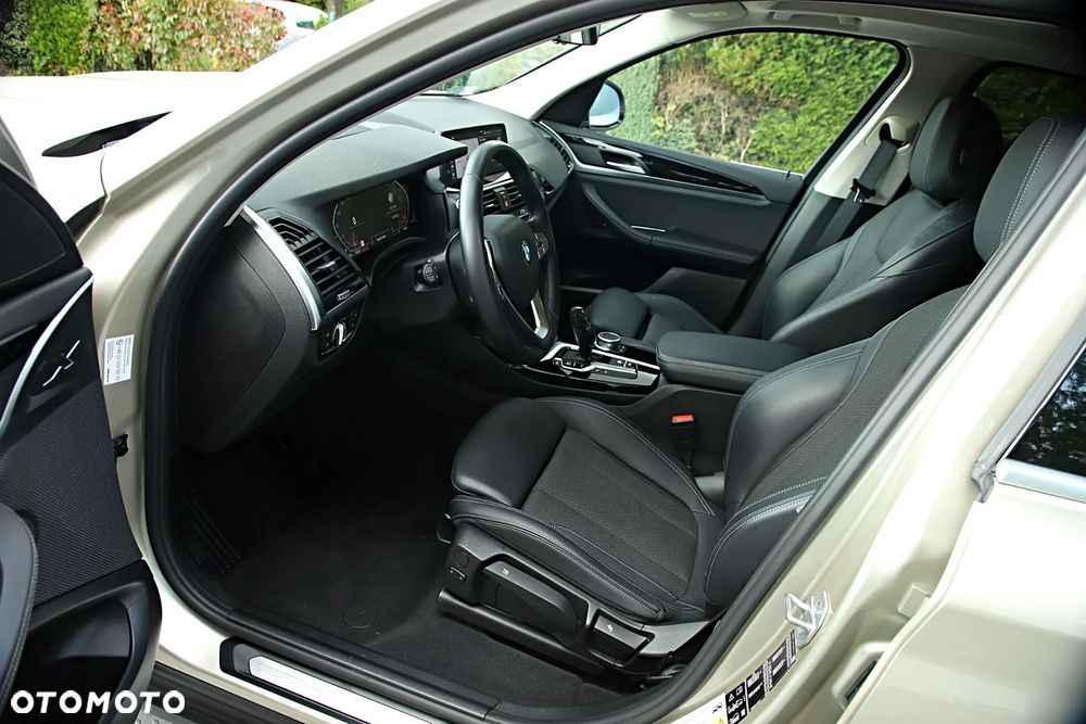 BMW X3 xDrive30i GPF xLine sport - 17