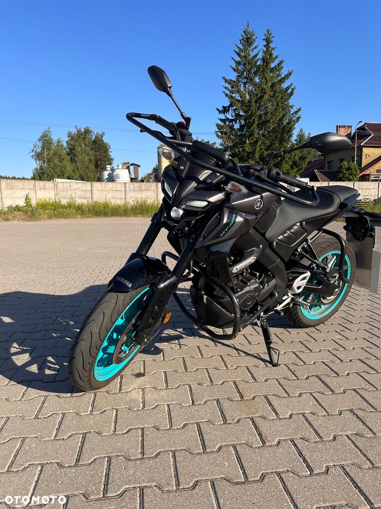 Yamaha MT - 1