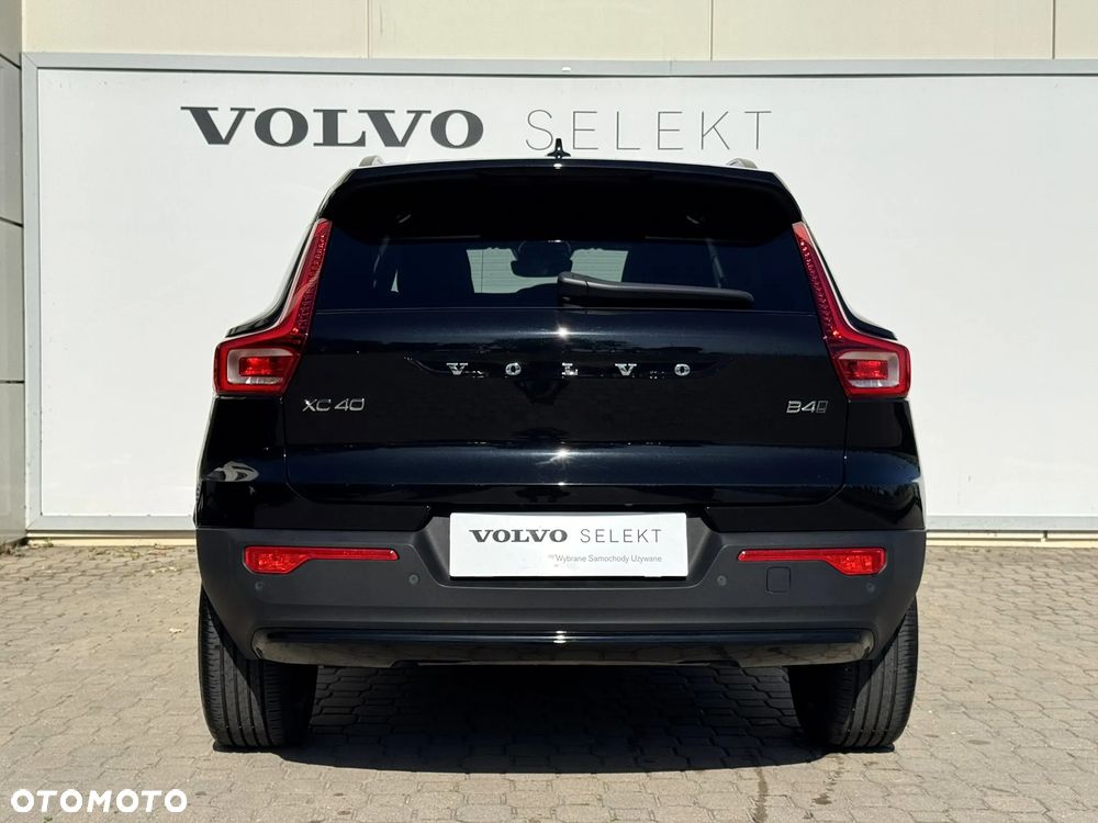 Volvo XC 40 B4 AWD Ultimate Dark - 6