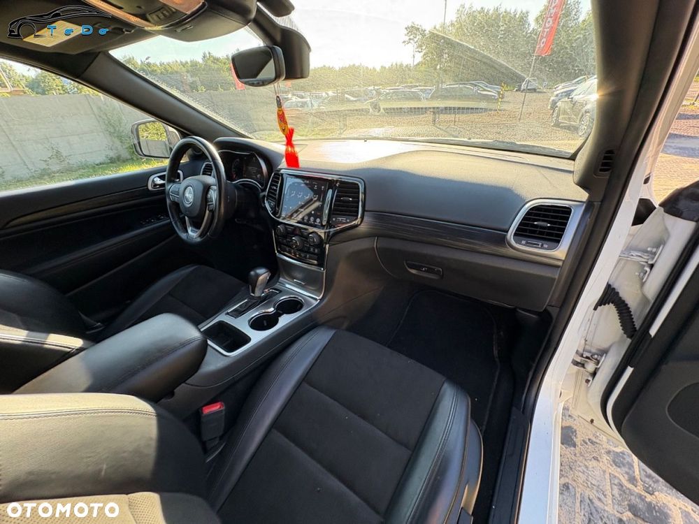 Jeep Grand Cherokee 3.6 V6 Overland - 33