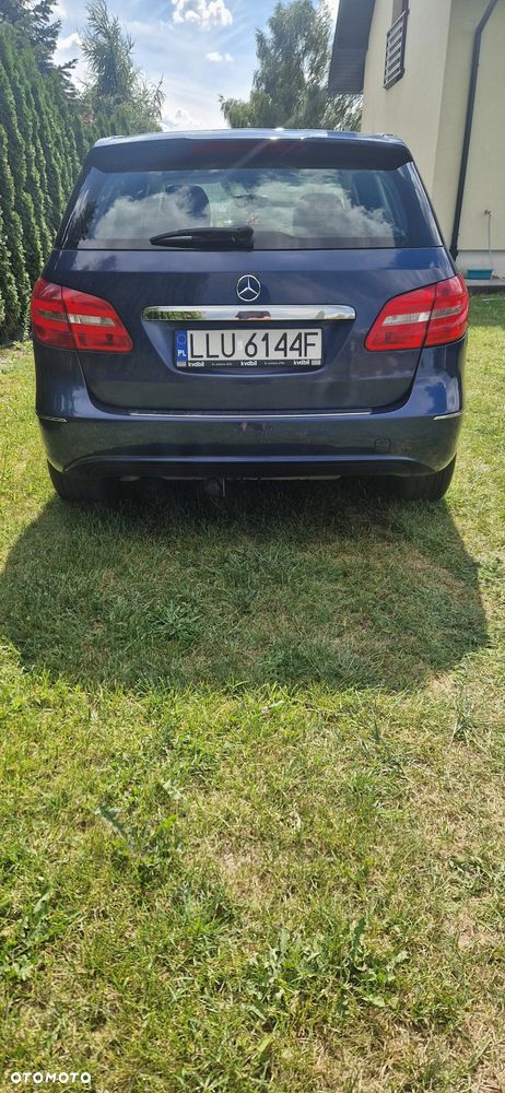 Mercedes-Benz Klasa B 180 Edition - 7