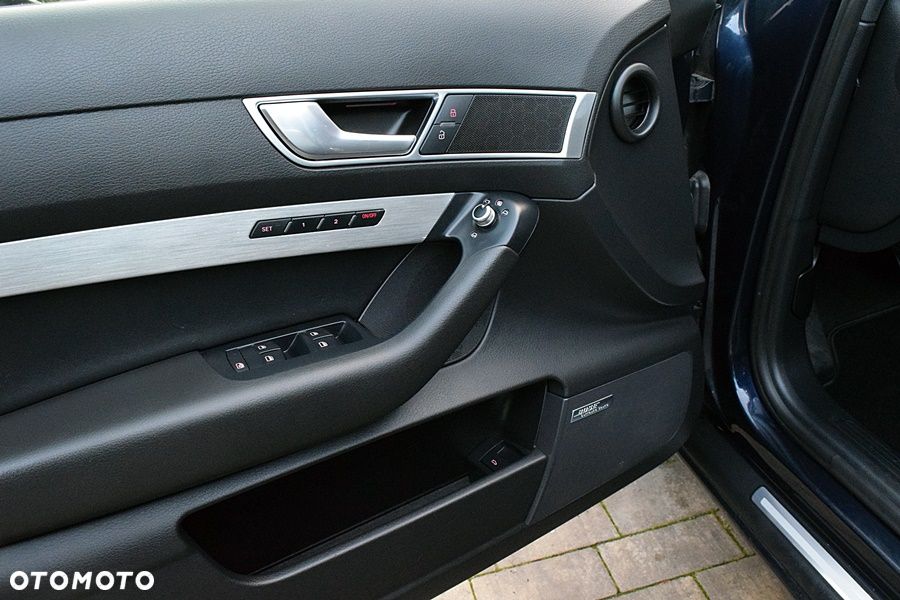 Audi A6 Avant - 24