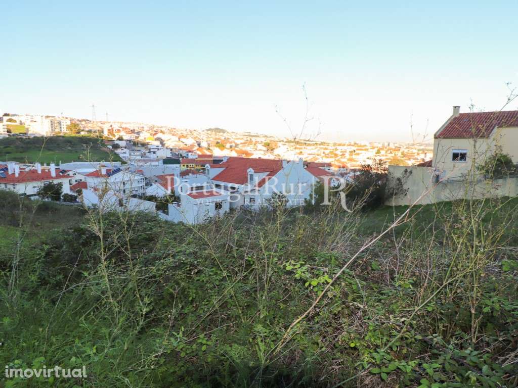 Lote para construção com 350,94 m2 próximo da Amadora, Lisboa - Grande imagem: 2/8