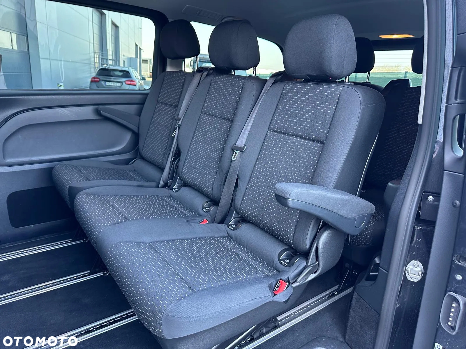 Mercedes-Benz Vito - 10