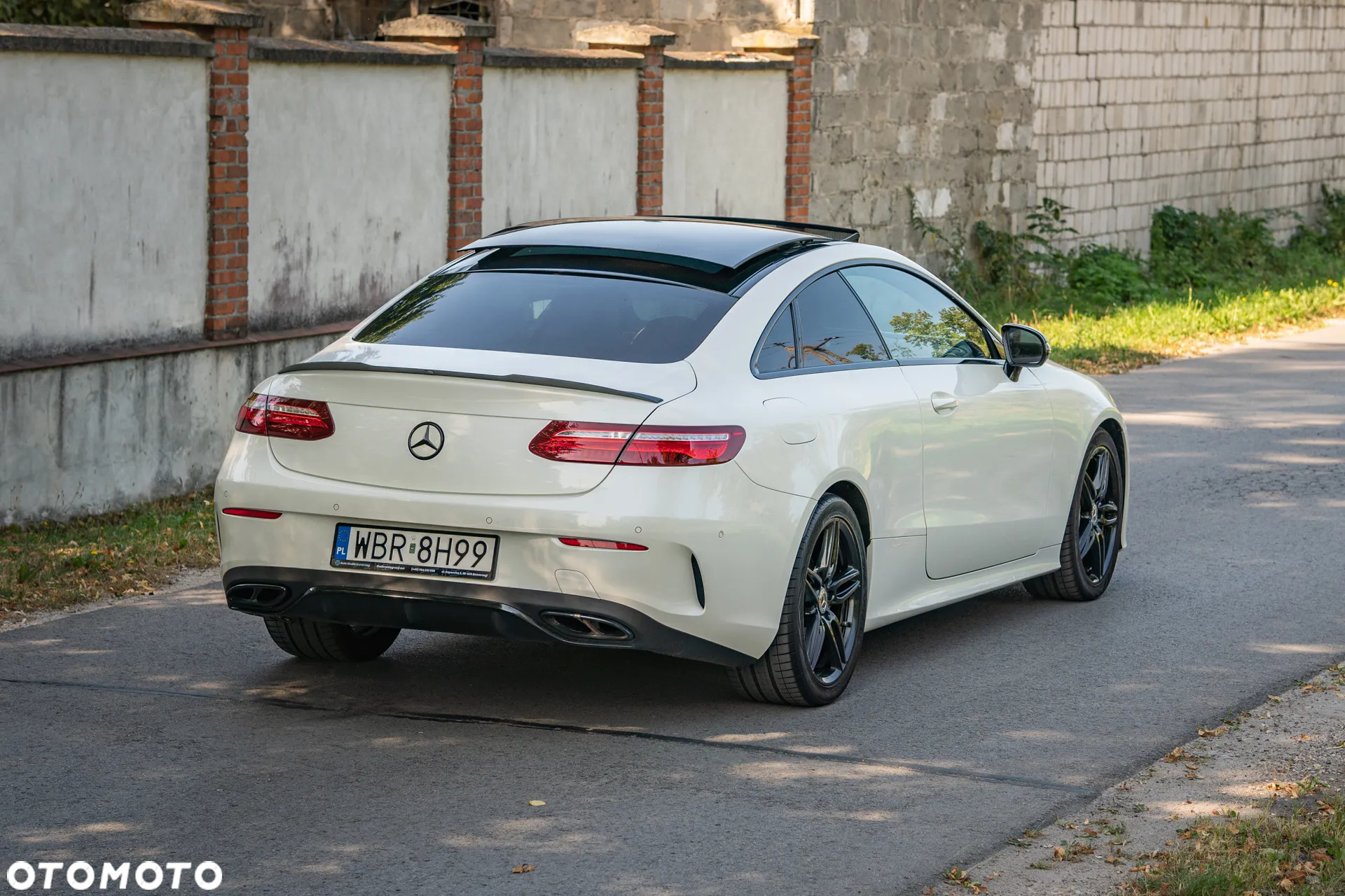 Mercedes-Benz Klasa E 300 Coupe 9G-TRONIC - 5