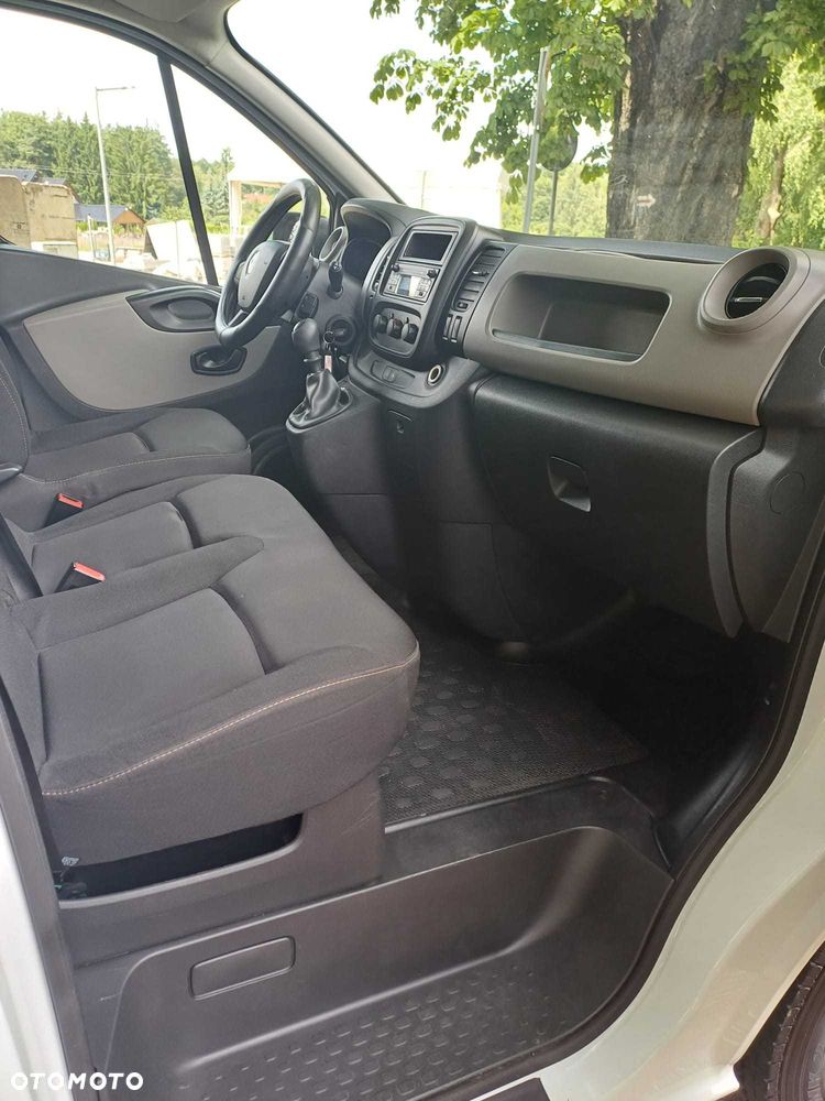 Renault Trafic - 6