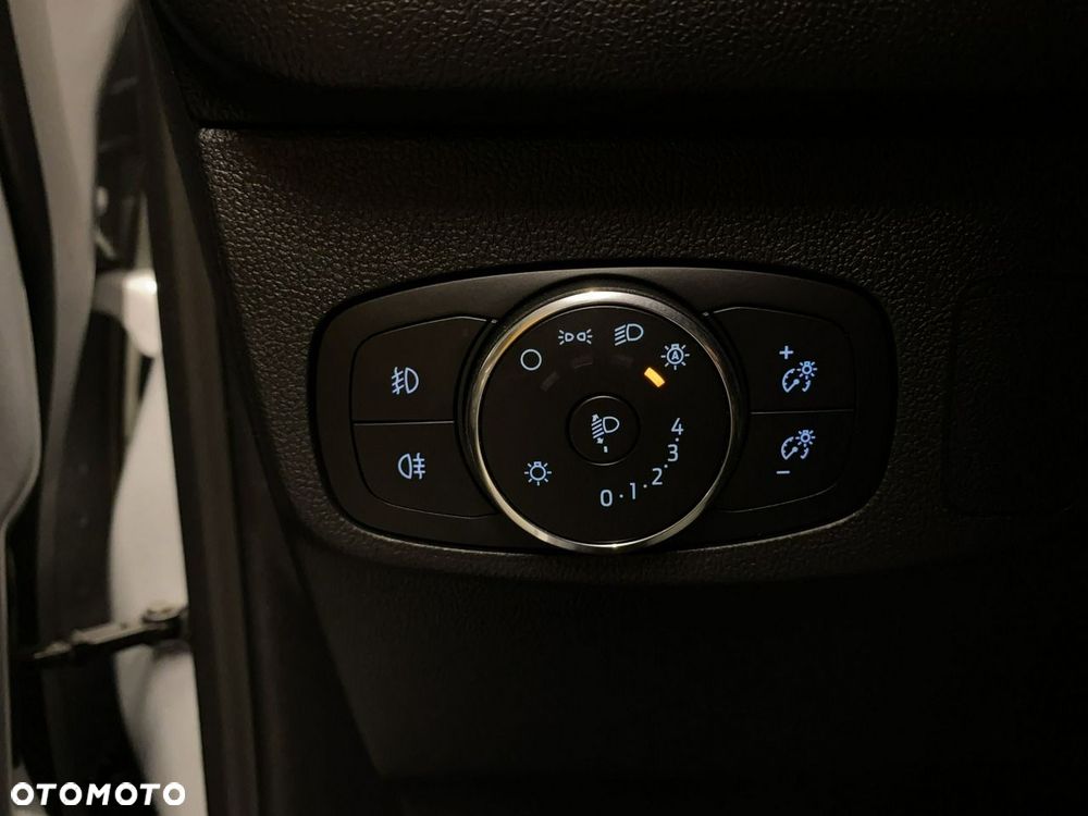 Ford Focus - 37