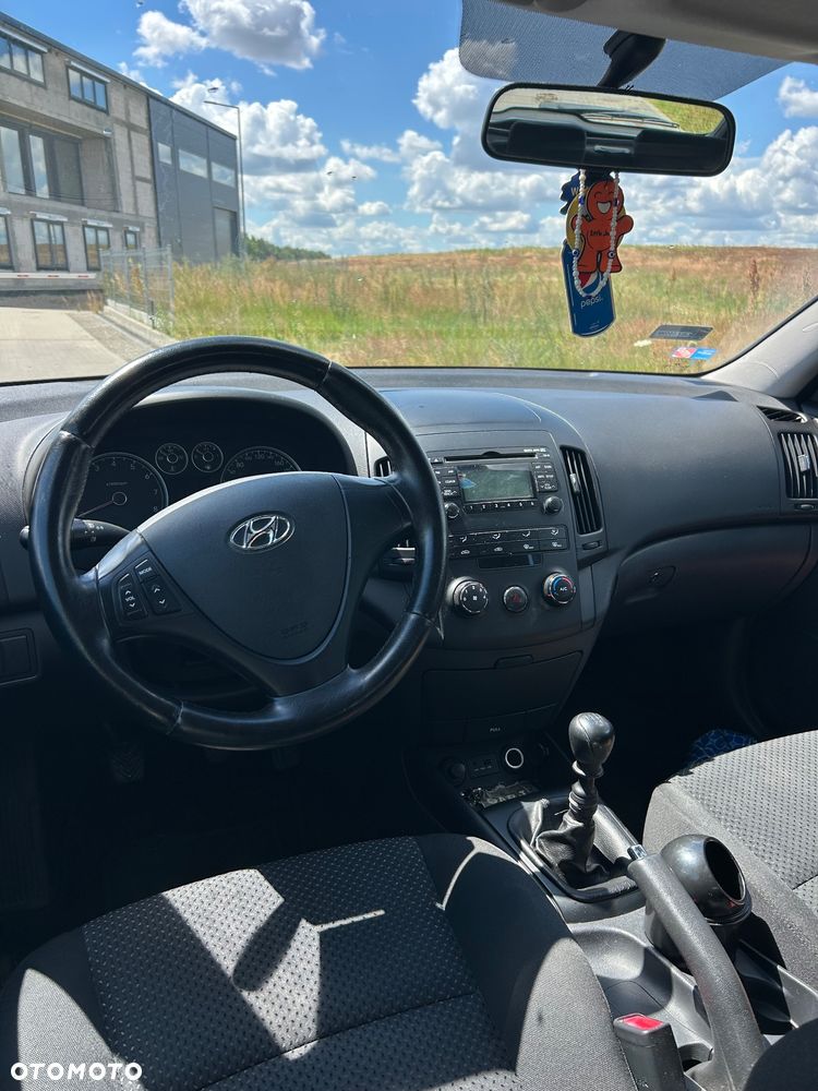 Hyundai i30 1.4 Base - 13