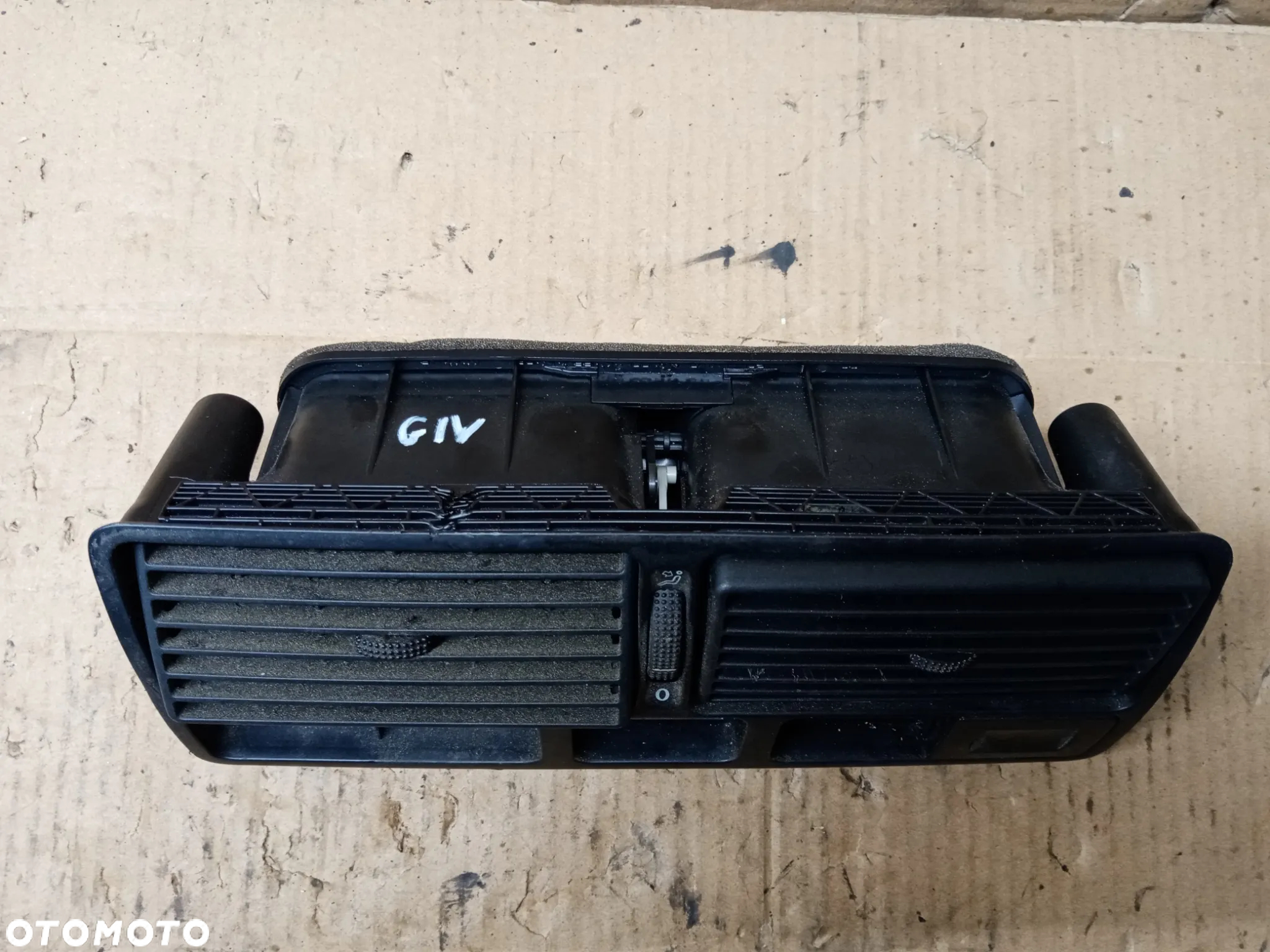 Kratka nawiewu powietrza środkowa VW Golf IV 4 1J0819728C 1J0819736C - 3