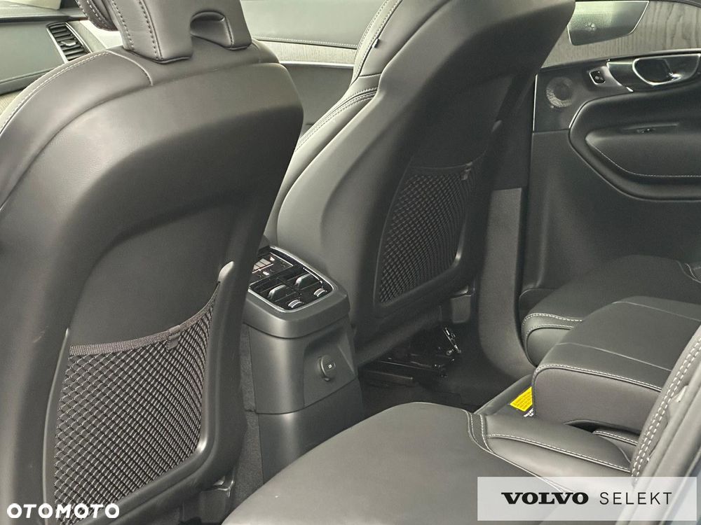 Volvo XC 90 - 39