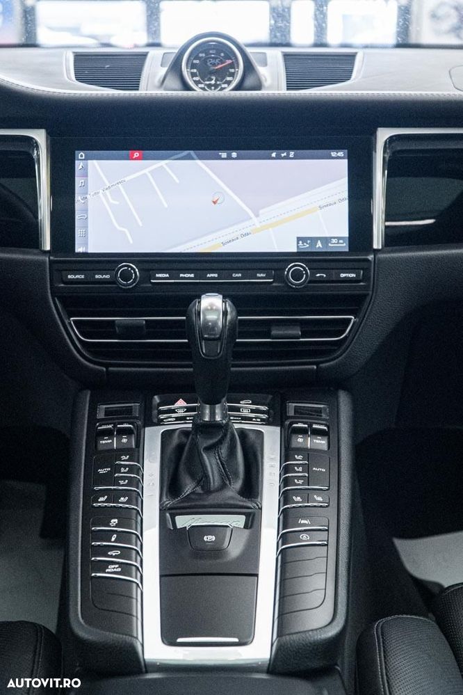Porsche Macan S - 5