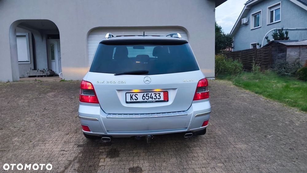 Mercedes-Benz GLK 250 BlueTEC 4Matic 7G-TRONIC - 34