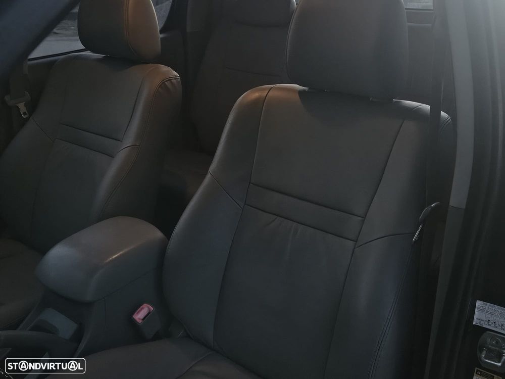 Toyota Hilux 3.0 D-4D 4WD CD Trac. PM+EP - 19