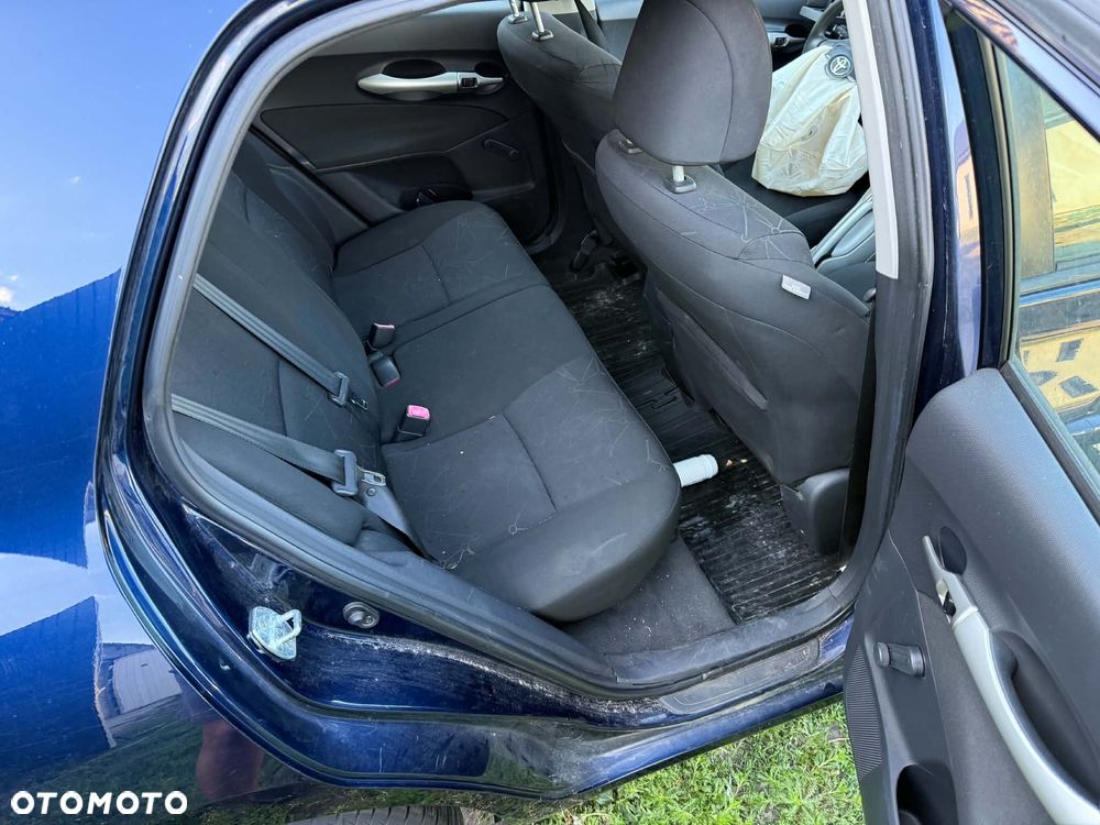 Toyota Auris 1.33 VVT-i Luna - 10