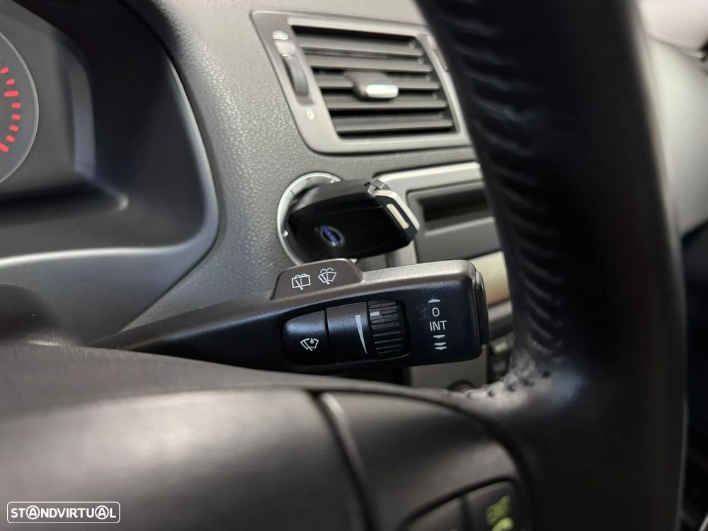 Volvo C30 2.0 D R-Design - 25