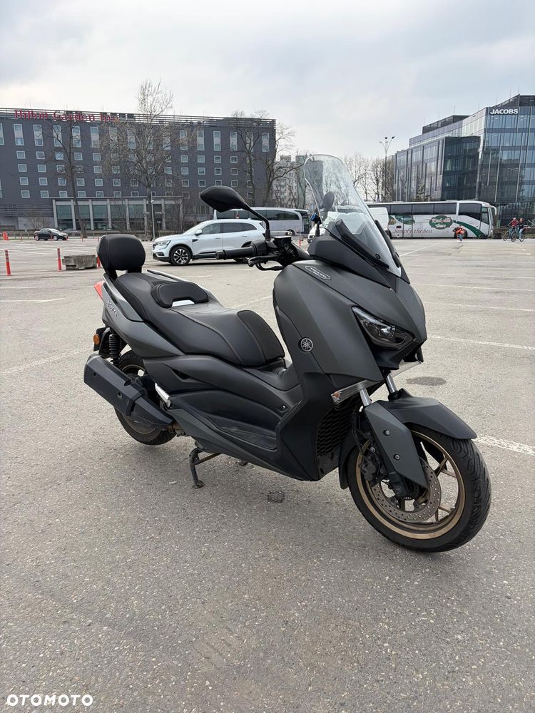 Yamaha X-max - 1