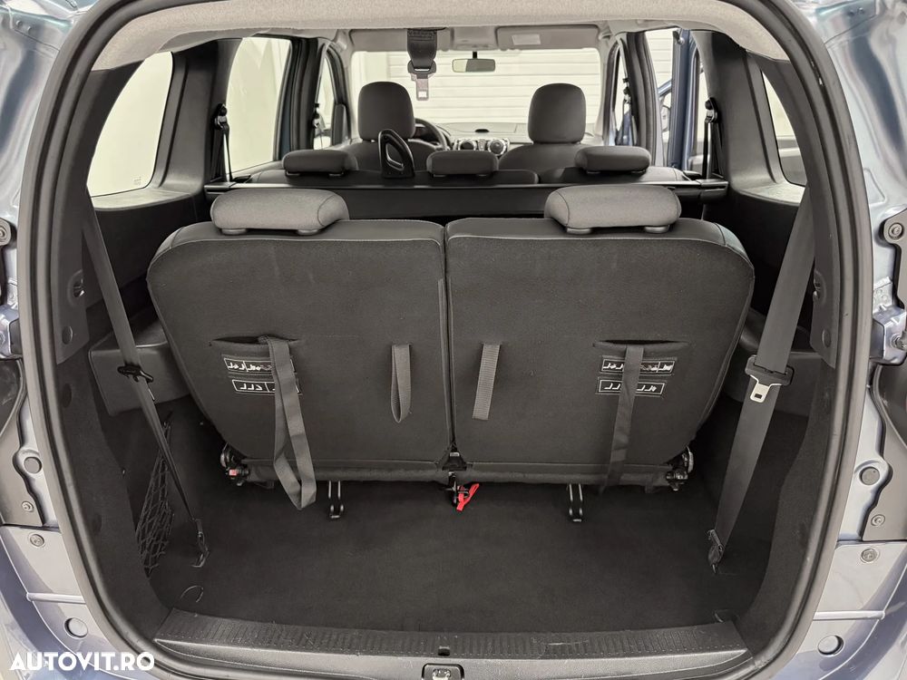 Dacia Lodgy dCi 110 Laureate - 6