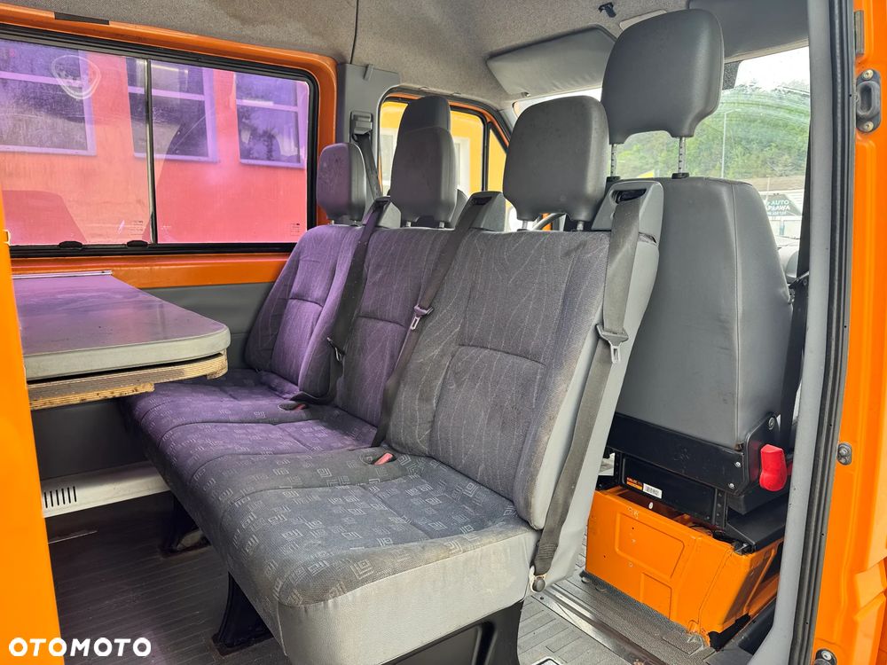 Mercedes-Benz Sprinter - 10