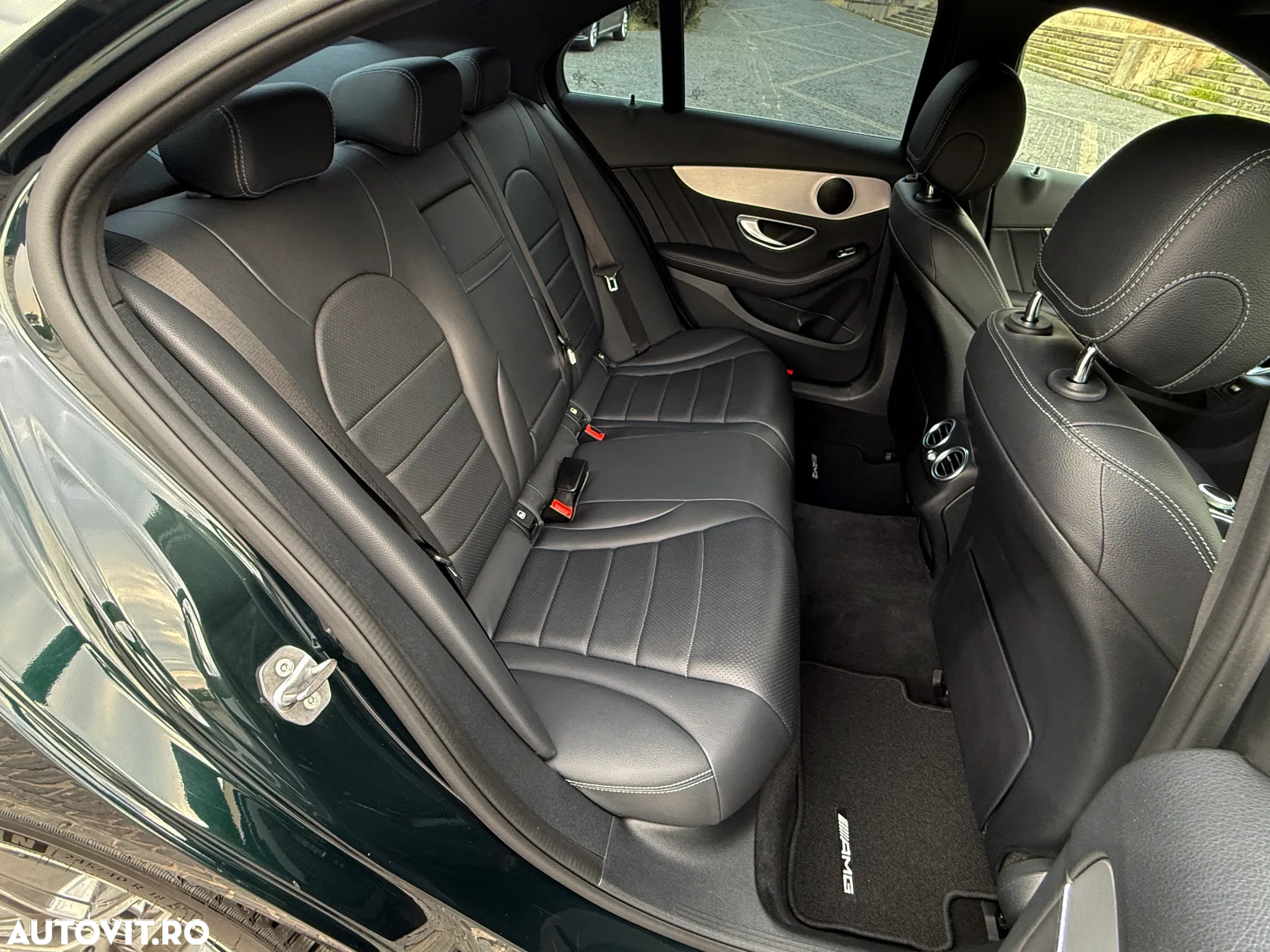 Mercedes-Benz C 200 d AMG Line - 4