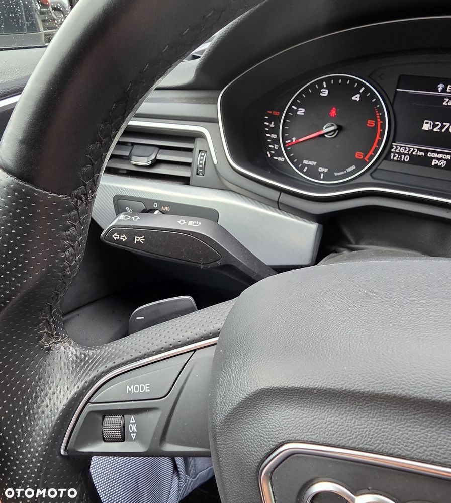 Audi A4 Avant 40 TDI S tronic S line - 27