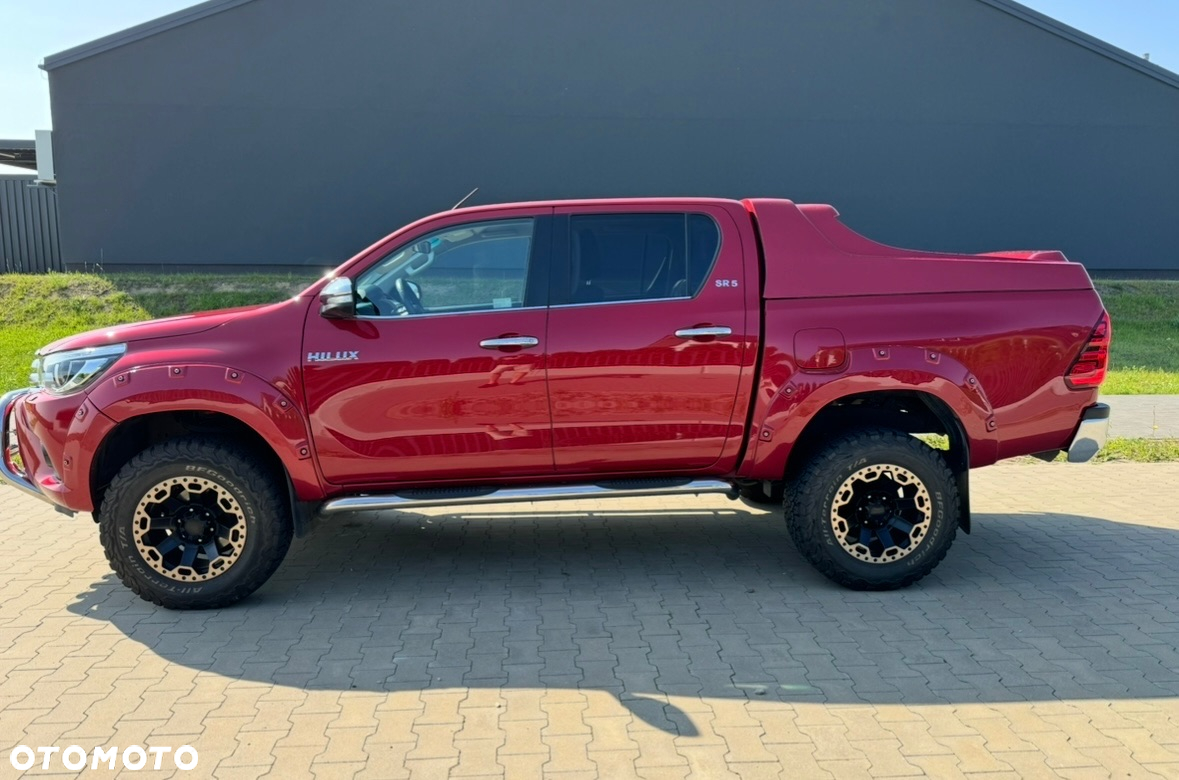Toyota Hilux 2.4 D-4D Double Cab SR5 4x4 - 2