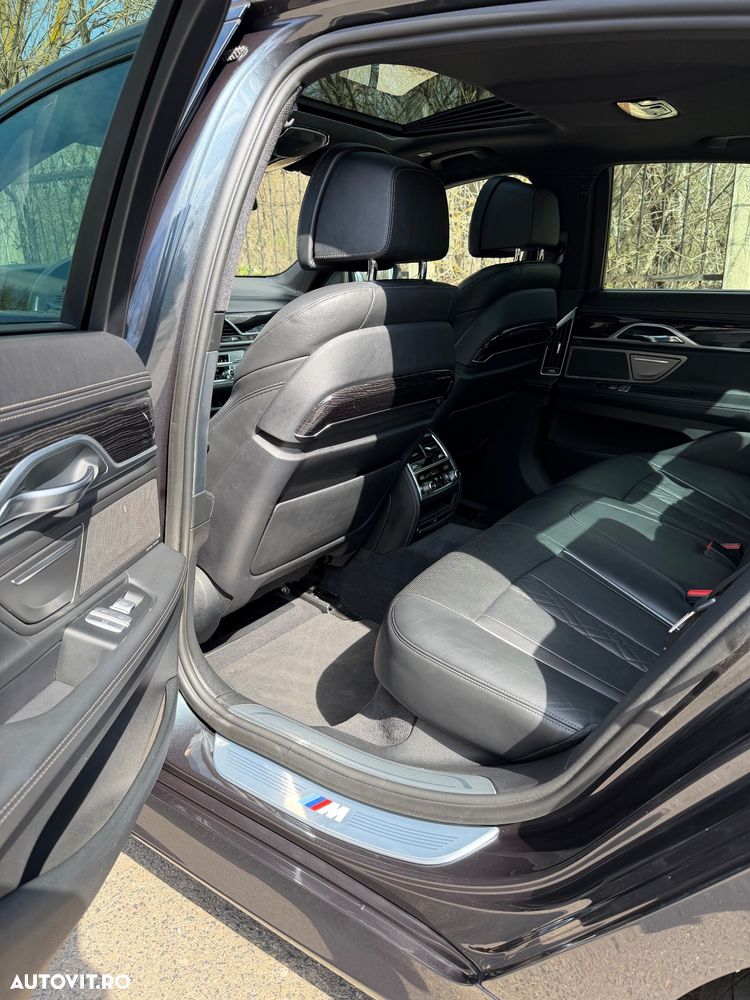 BMW Seria 7 740d xDrive - 9