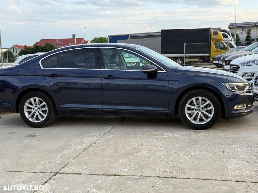 Volkswagen Passat 1.6 TDI (BlueMotion Technology) DSG Comfortline - 31