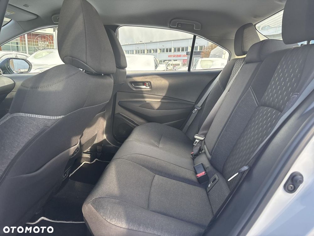 Toyota Corolla 1.8 Hybrid Comfort - 14