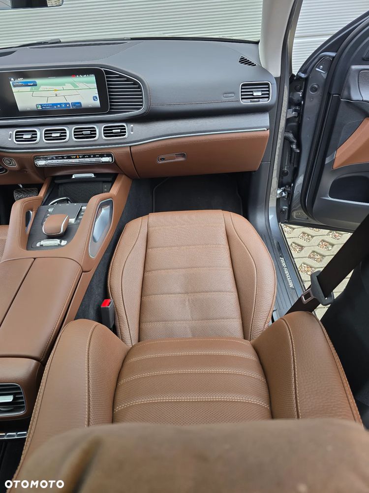 Mercedes-Benz GLE - 26