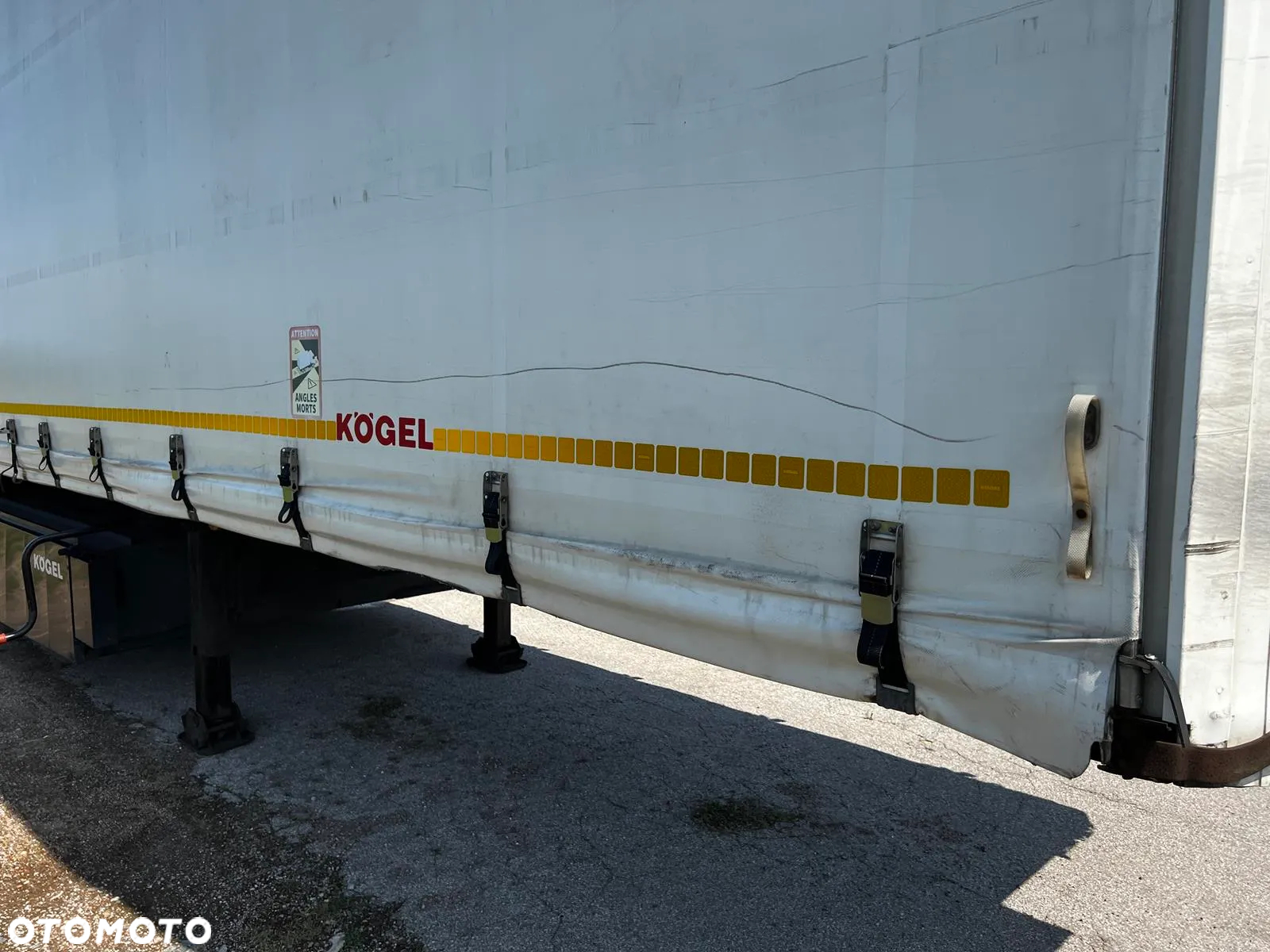 Kögel SN 24 Kurtyna - 26