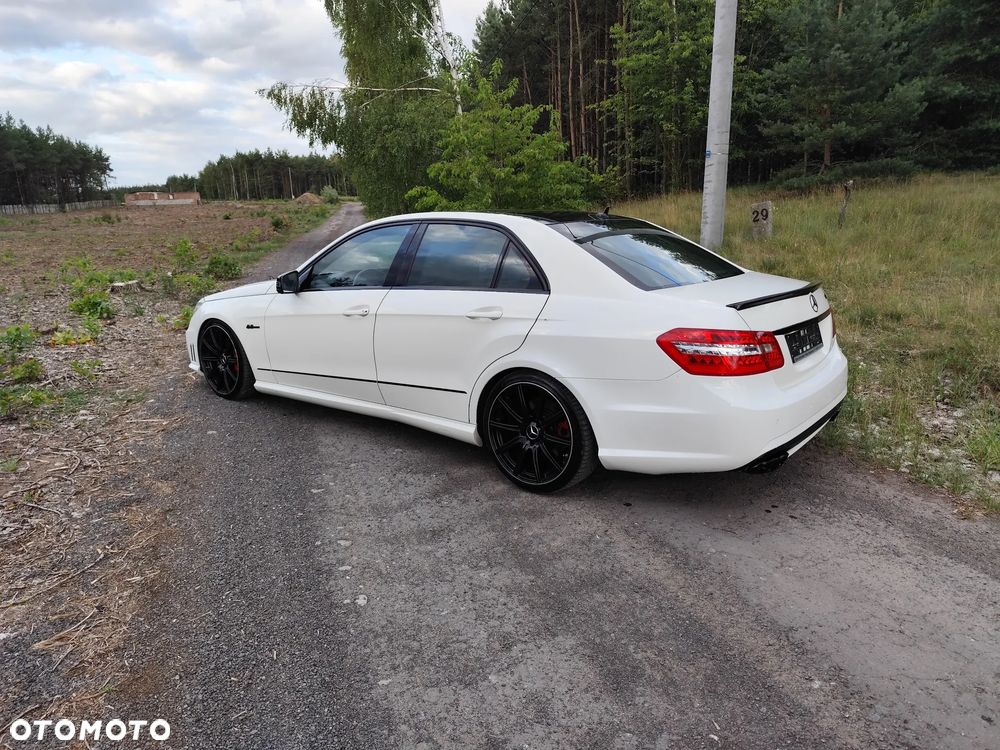 Mercedes-Benz Klasa E 500 4-Matic Avantgarde - 4