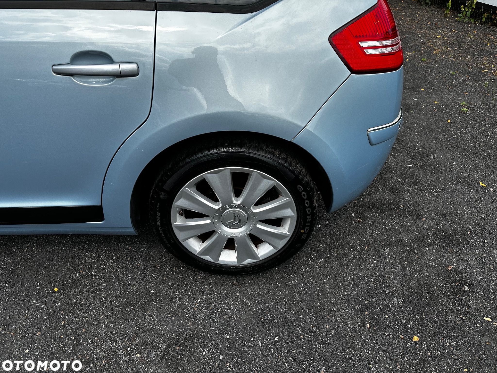 Citroën C4 1.6 16V Exclusive - 32