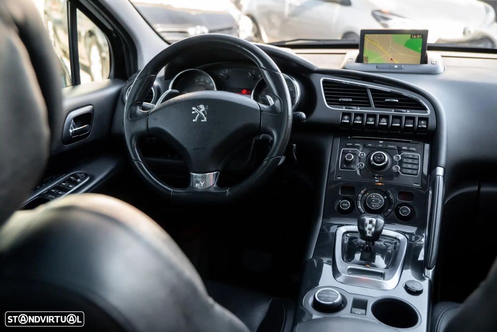 Peugeot 3008 2.0 HDi Hybrid4 - 31
