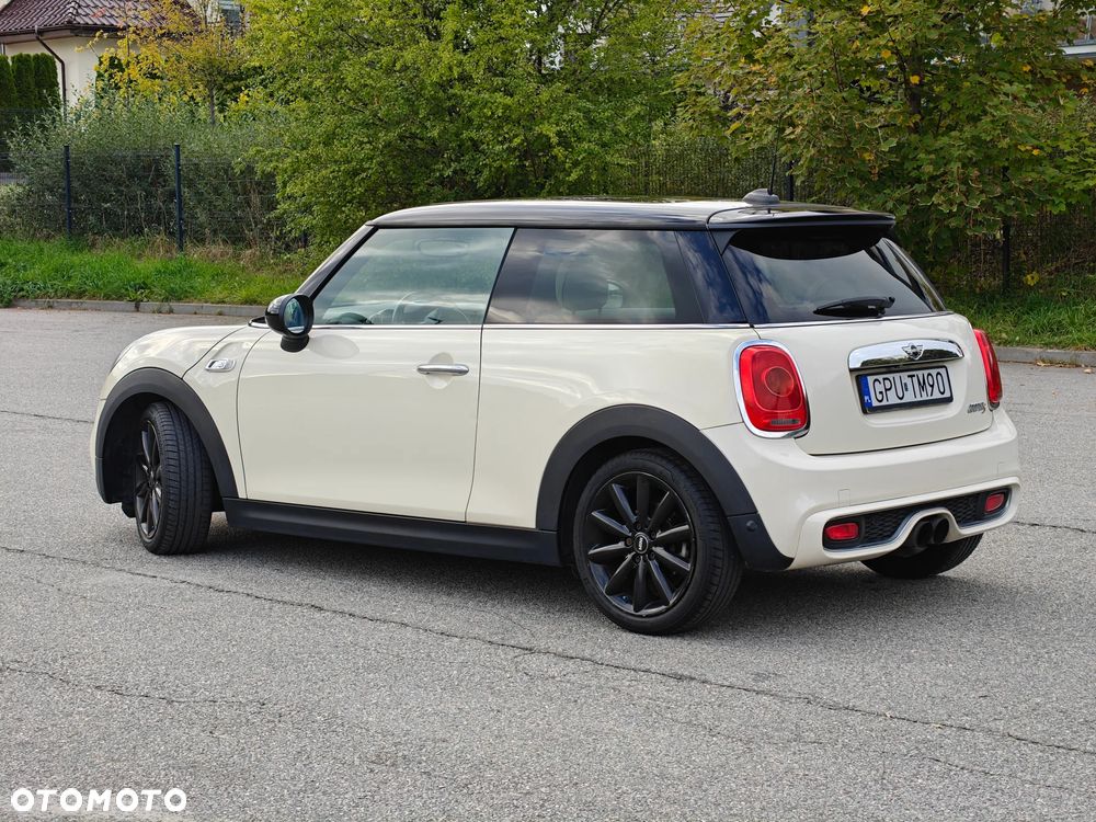 Mini Cooper S 2014 photo 4