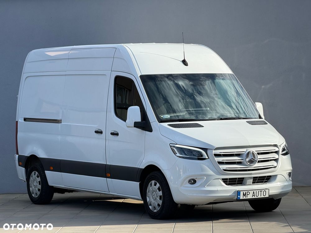 Mercedes-Benz Sprinter - 3
