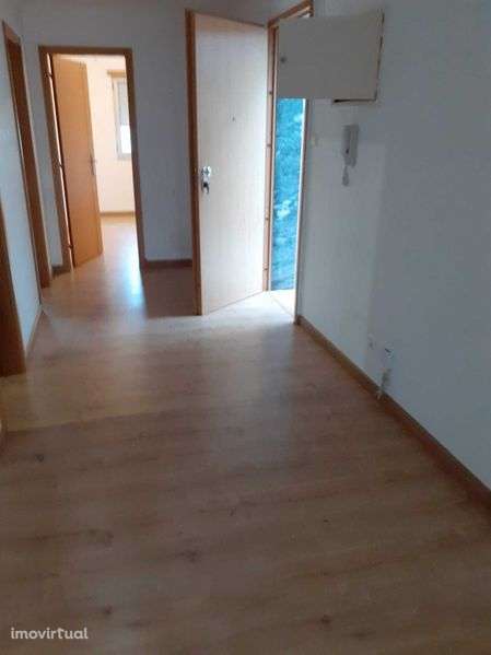 Apartamento T3 - Seixal - Rua de Gabu - Grande imagem: 2/8