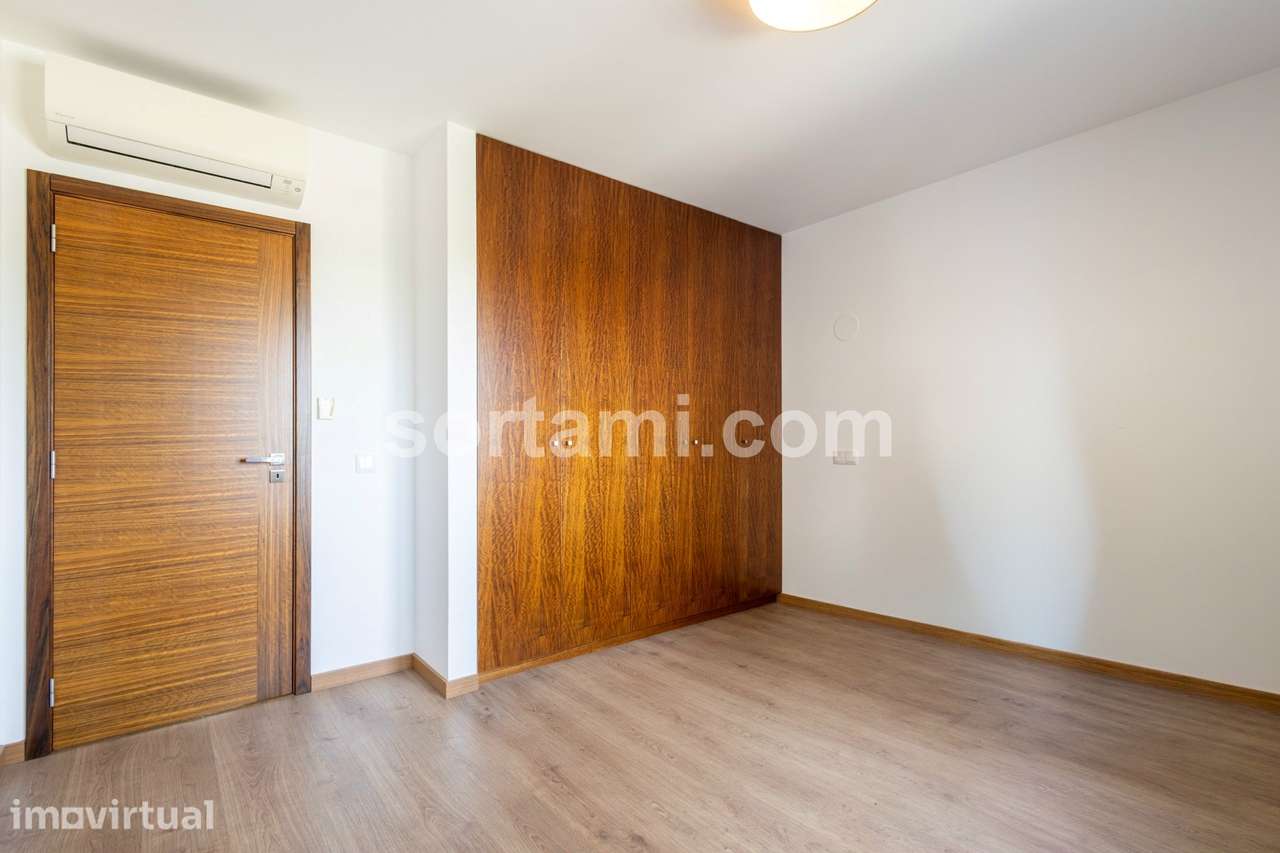 Apartamento T3 Venda em São Brás de Alportel,São Brás de Alportel - Grande imagem: 3/19