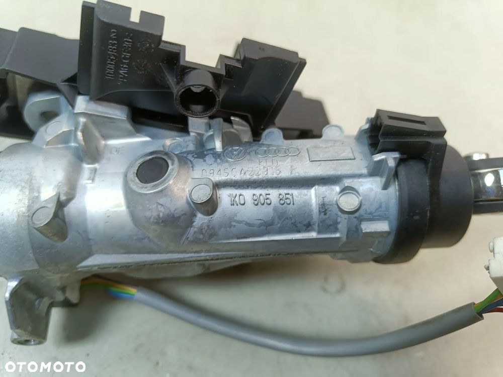 Stacyjka Kluczyk Seat Leon 3 III Karoq Arona Tarraco 1K0905851 5Q0905865 - 3