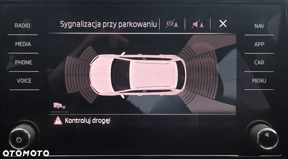 Skoda Karoq 1.0 TSI GPF 4x2 Ambition - 27
