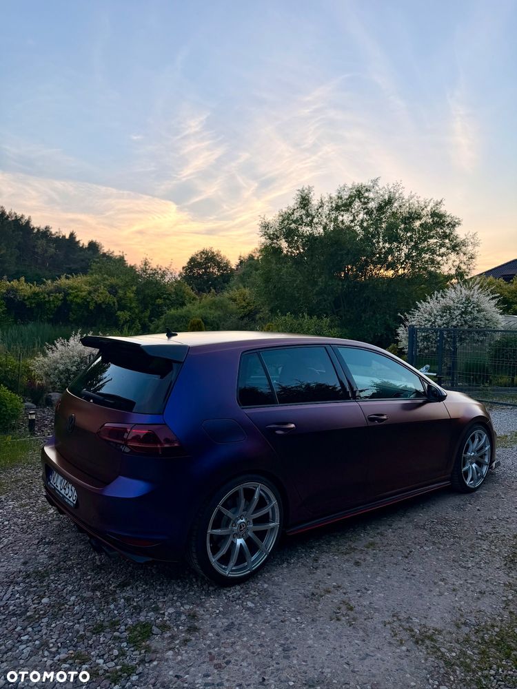 Volkswagen Golf - 5