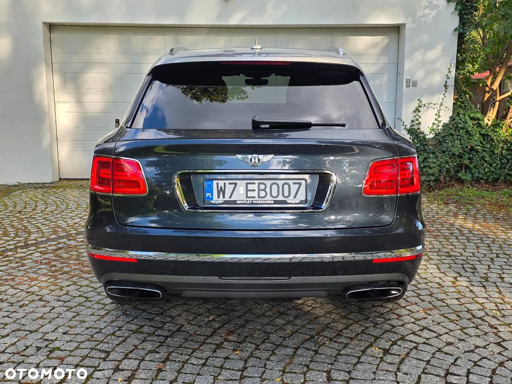 Bentley Bentayga W12 - 6