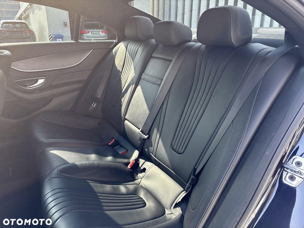 Mercedes-Benz CLS 350 9G-TRONIC - 24