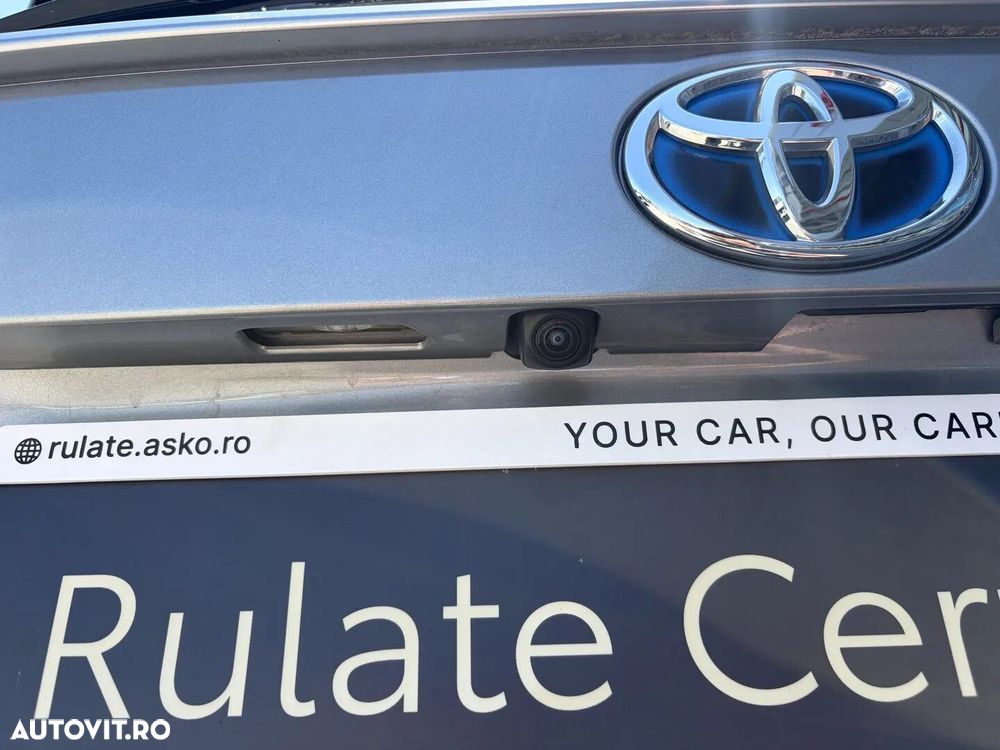 Toyota RAV4 - 16
