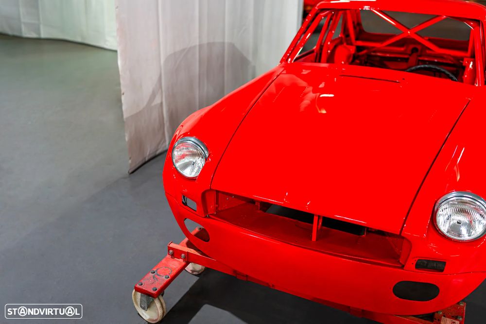 MG MGB - 6