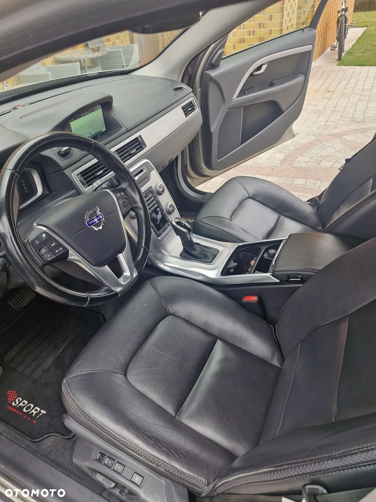 Volvo XC 70 D4 AWD Summum - 6