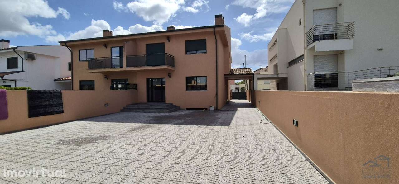 Moradia T3 - Guifões - Matosinhos - Grande imagem: 2/27