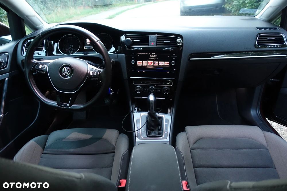 Volkswagen Golf 2.0 TDI BMT Highline DSG - 17