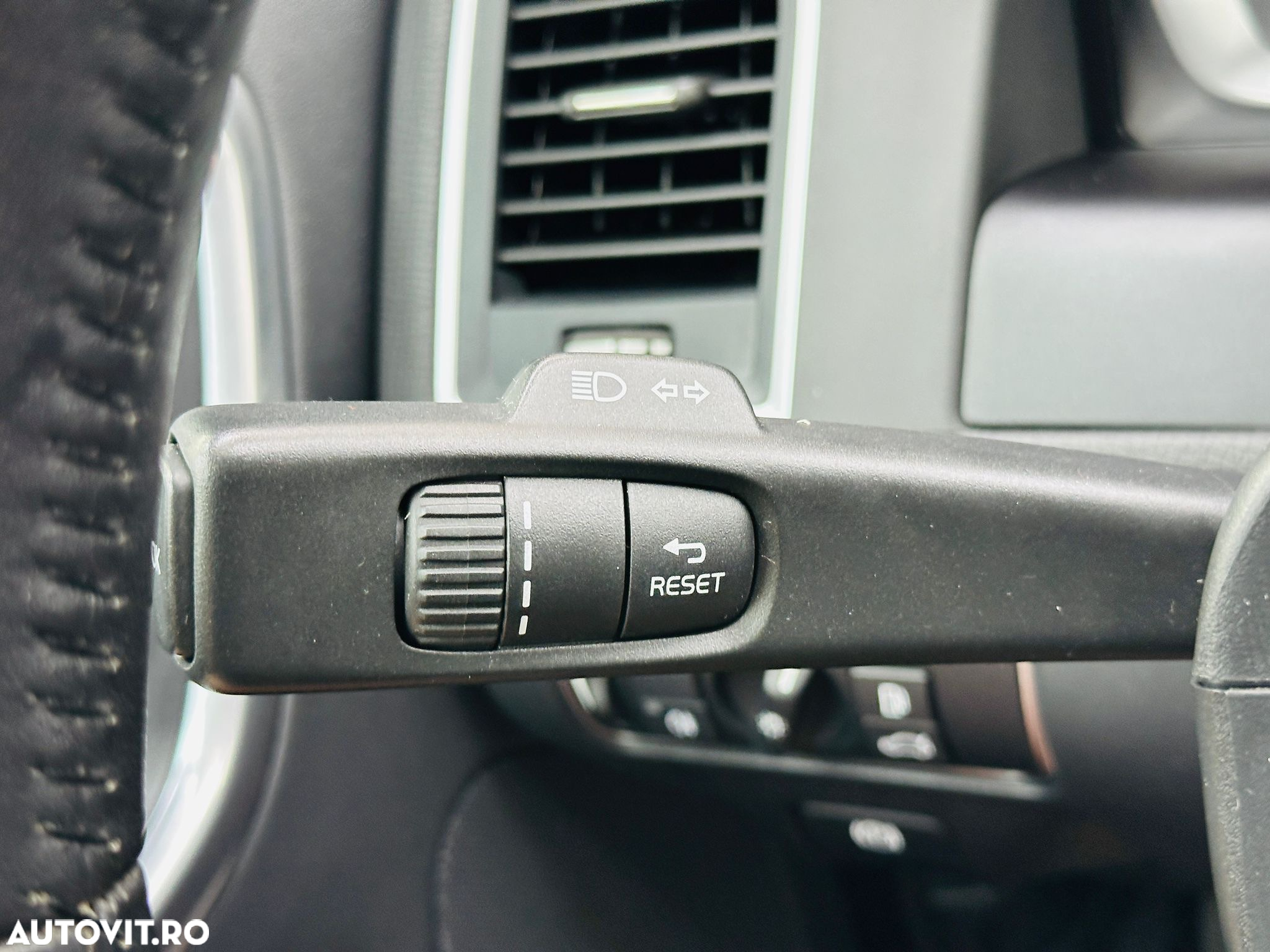 Volvo XC 60 - 37