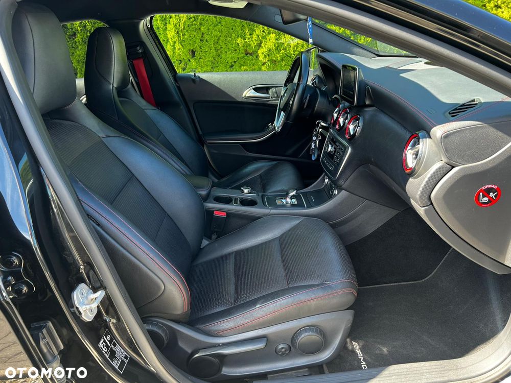 Mercedes-Benz Klasa A 45 AMG 4Matic AMG Speedshift 7G-DCT - 15